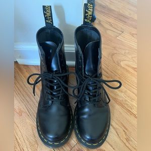 Classic Doc Martens - like new